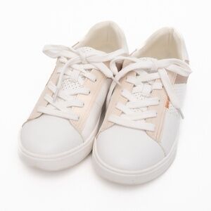 Kenneth Cole Reaction. Liam Cairo Sneaker.